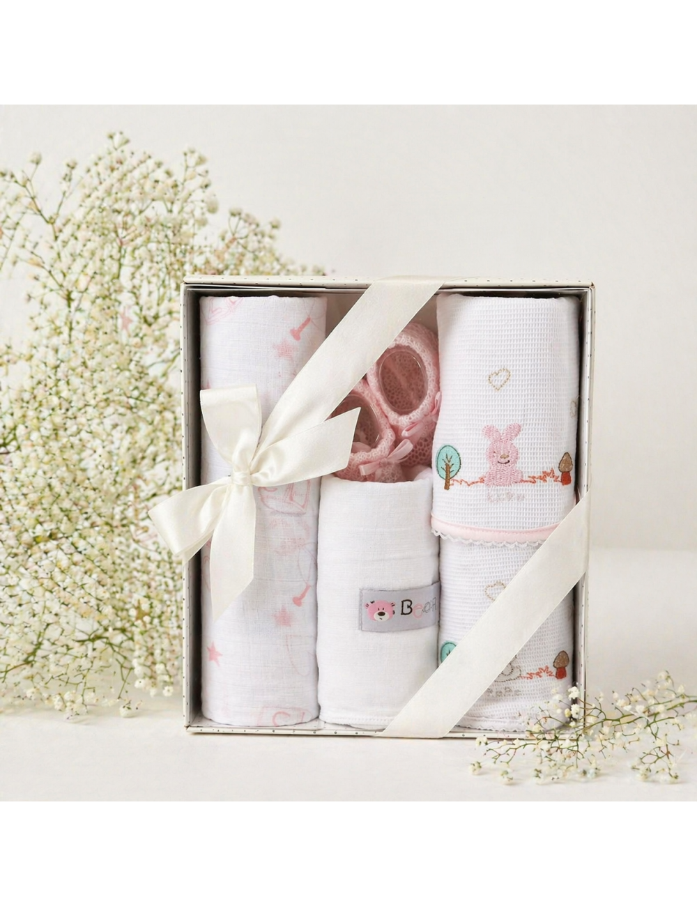 Set de regalo baberos + gasas+ patucos